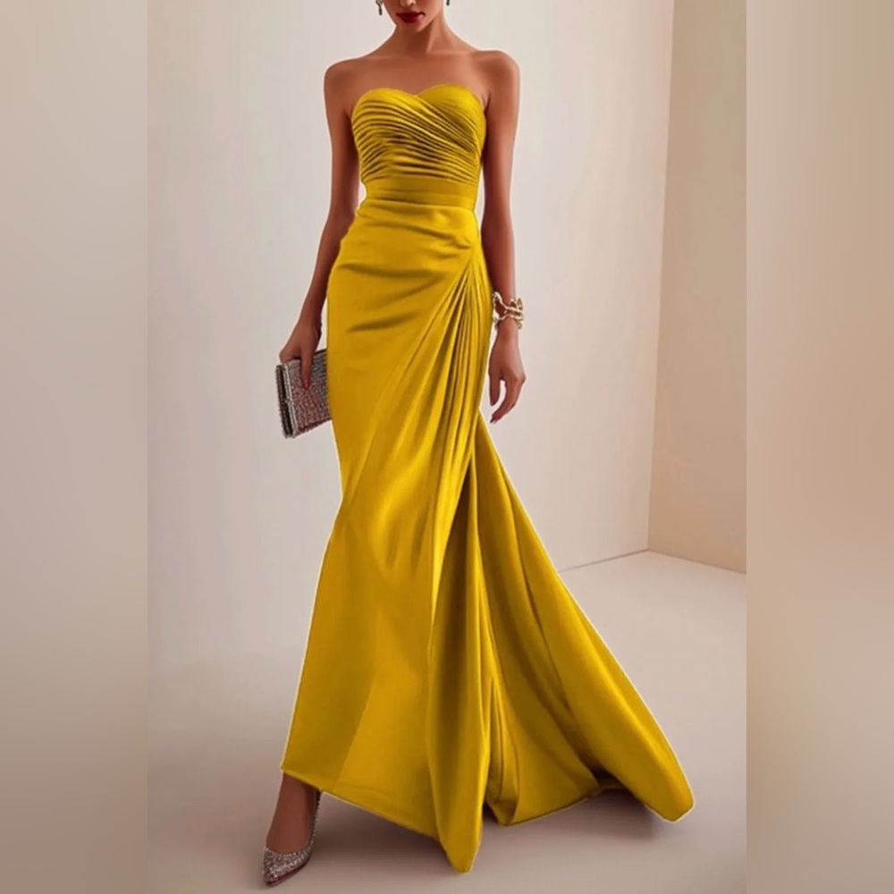 Yellow Sweetheart Ruched Mermaid Long Formal Dress (NEW)